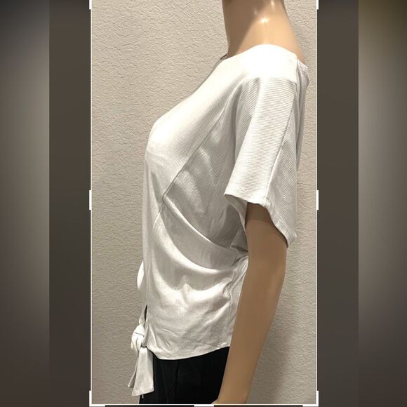 Nwt Rebecca Minkoff off white colored shimmery blouse w/ tie front. - Picture 2 of 5